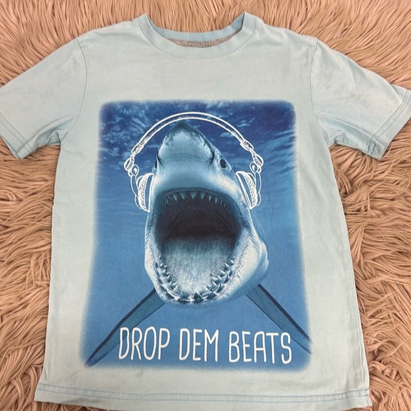 Drop them Beats Tee - Picture 1 of 2